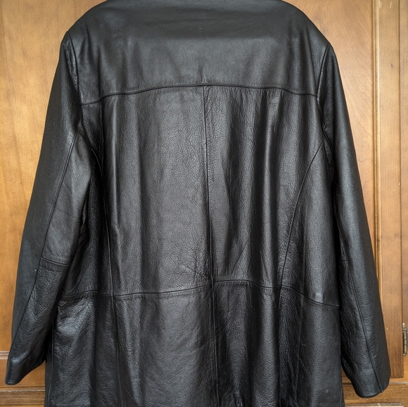 Silhouettes Black Leather Jacket - Picture 5 of 5